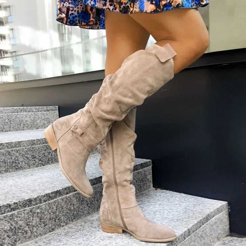 Daniela - Botas com conforto intemporal